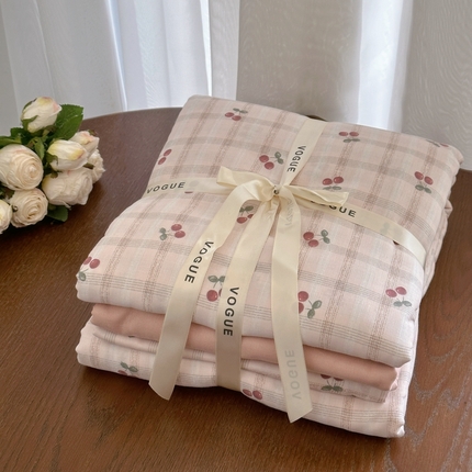 91家纺网 家纺一手货源 找家纺 （总）黛馨 2025新款A类小清新双层纱四件套（实拍）