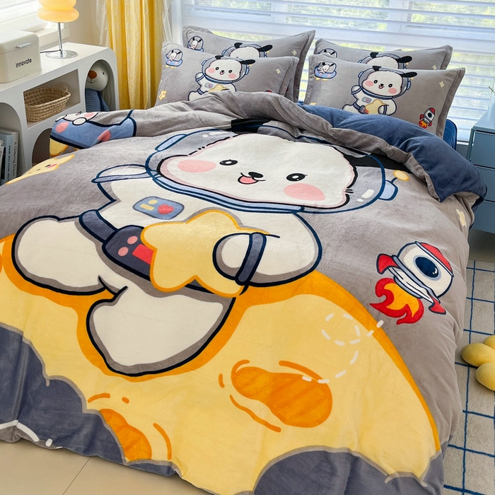 91家纺网 家纺一手货源 找家纺 宝薇 2024新款加厚牛奶绒大版卡通四件套 太空狗绒