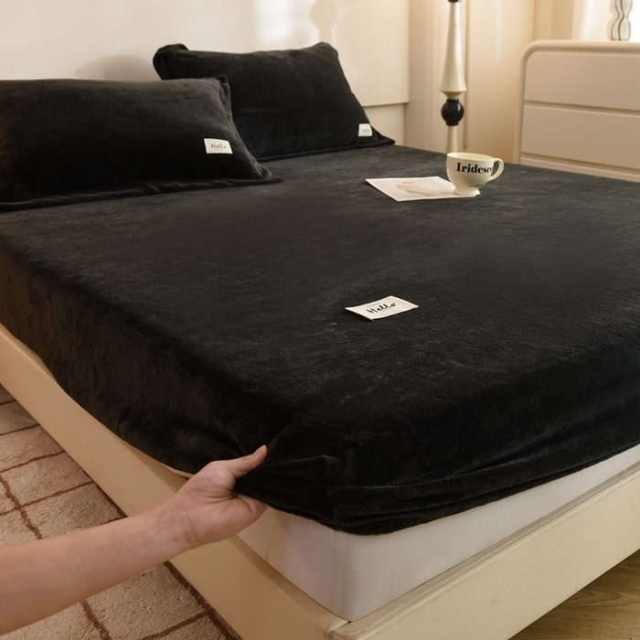 91家纺网 家纺一手货源 找家纺 857 2024新款纯色保暖高克重牛奶绒床笠 床笠-炭黑色