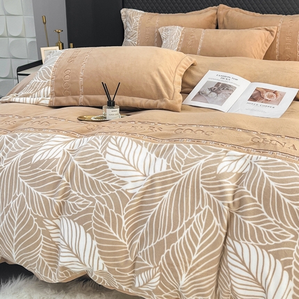 金麦家纺 2024新款A类金枝玉叶牛奶绒四件套 香槟色
