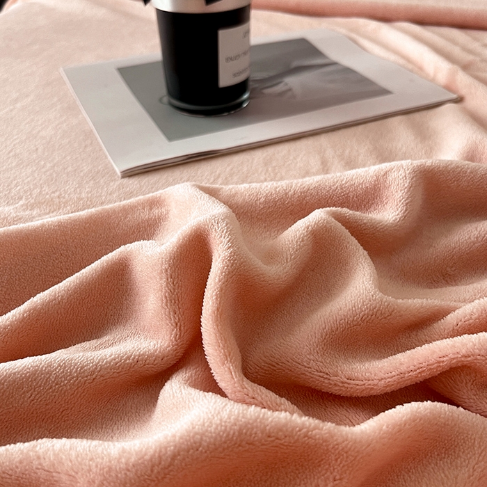 91家纺网 家纺一手货源 找家纺 全季家居 2024新款A类纯色印花高克重加厚保暖包边牛奶绒床单单件 少女粉