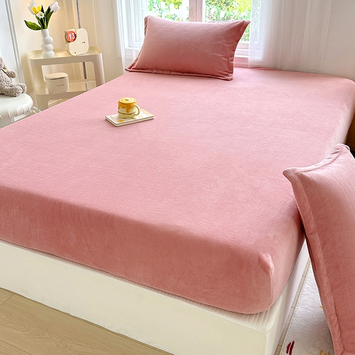 91家纺网 家纺一手货源 找家纺 家贝爱 2024新款加厚保暖牛奶绒床笠 纯色豆沙