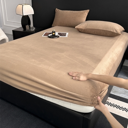 91家纺网 家纺一手货源 找家纺 （总）舒慕家纺 2025新款230g全消光高克重牛奶绒床笠单床笠枕套