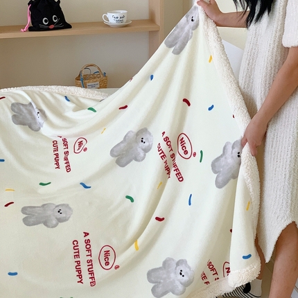 91家纺网 家纺一手货源 找家纺 （总）2024新款INS卡通羊羔绒毛毯盖毯-风格二