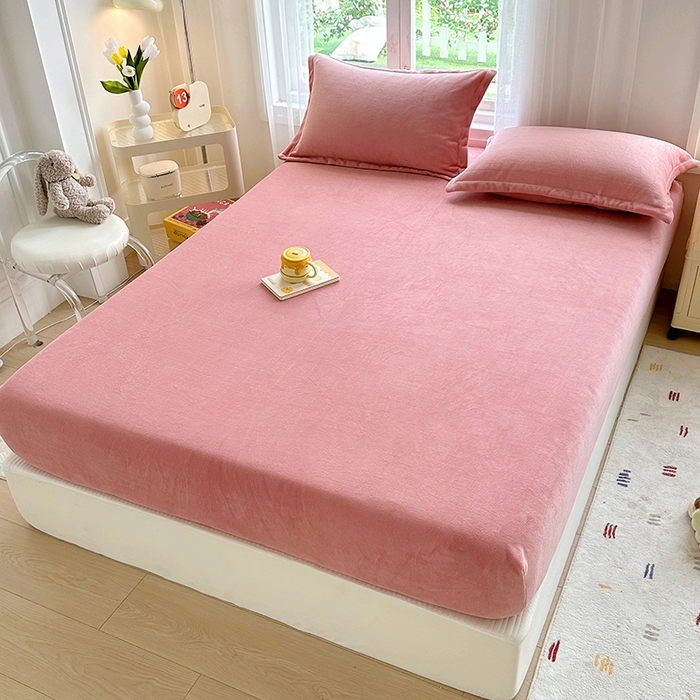 91家纺网 家纺一手货源 找家纺 家贝爱 2024新款加厚保暖牛奶绒床笠 纯色豆沙