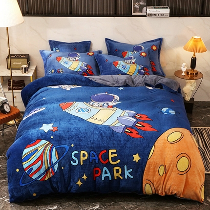 91家纺网 家纺一手货源 找家纺 宝薇 2024新款加厚牛奶绒大版卡通四件套 太空旅行