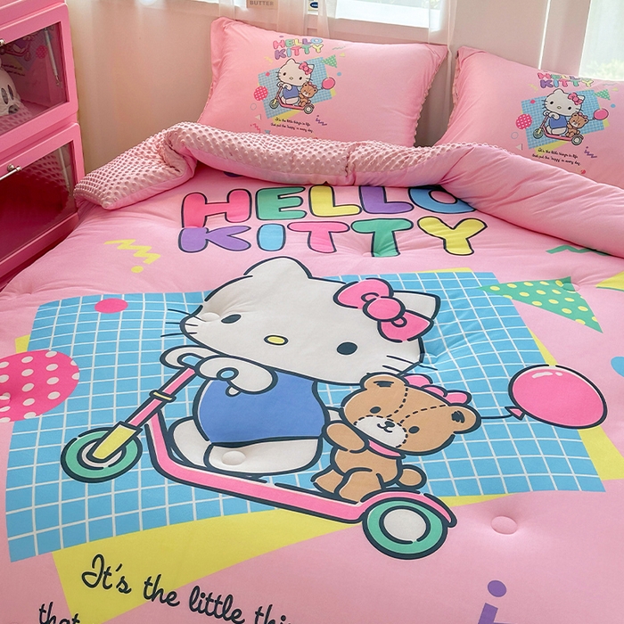 91家纺网 家纺一手货源 找家纺 ds生活馆 2025新款三丽鸥大版印花豆豆被春秋被冬被 快乐凯蒂