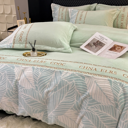 金麦家纺 2024新款A类金枝玉叶牛奶绒四件套 浅水蓝