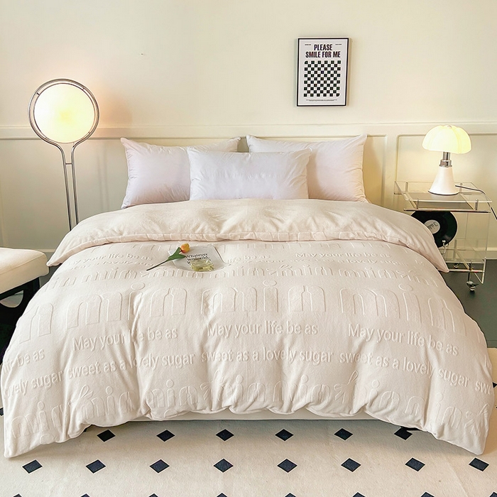 91家纺网 家纺一手货源 找家纺 睡棉坊 2024新款高克重剪花牛奶绒可拆洗冬被被子被芯 miumiu