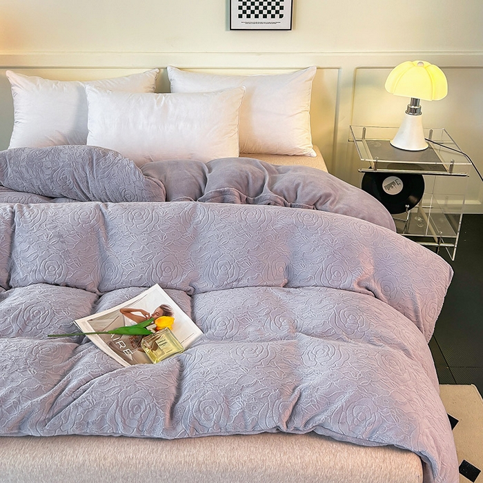 91家纺网 家纺一手货源 找家纺 睡棉坊 2024新款高克重剪花牛奶绒可拆洗冬被被子被芯 玫瑰花