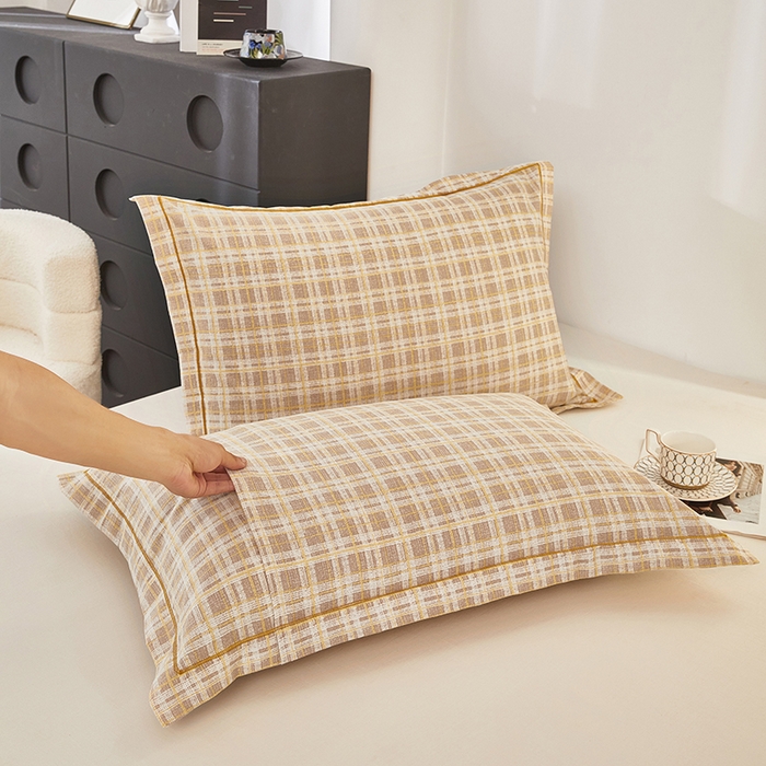 91家纺网 家纺一手货源 找家纺 雲归梦 2024新款全棉多规格加厚磨毛多规格单品--单枕套 单枕套-时尚恋格-棕