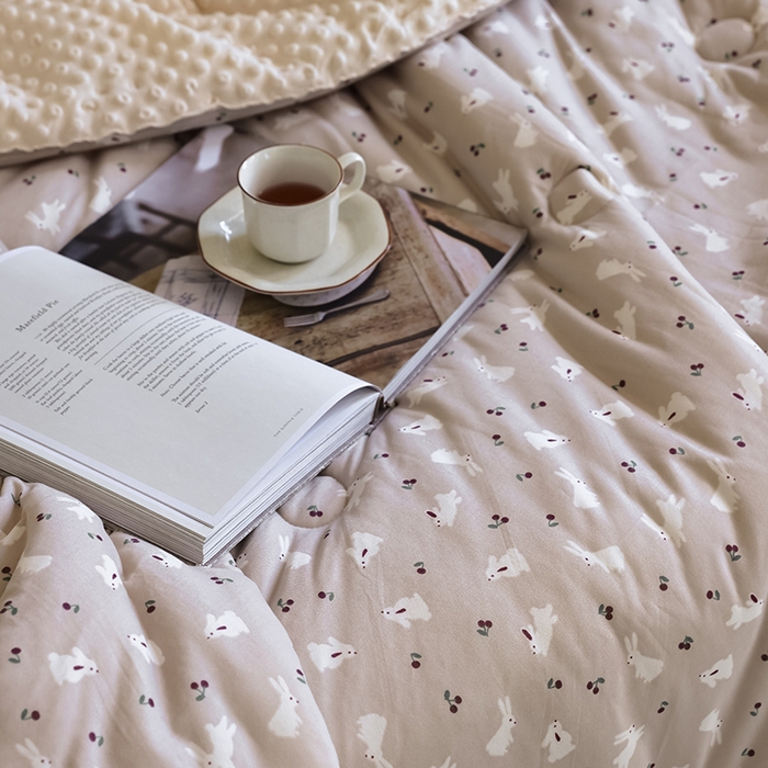 91家纺网 家纺一手货源 找家纺 （总）U被家纺 2025新款法式拼边针织棉豆豆被被子被芯（此款被子有券后控价 联系商家）