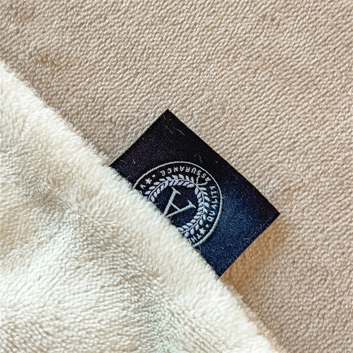 91家纺网 家纺一手货源 找家纺 丝幔家纺 2025新款A类刺绣牛奶绒四件套 花朵-奶咖