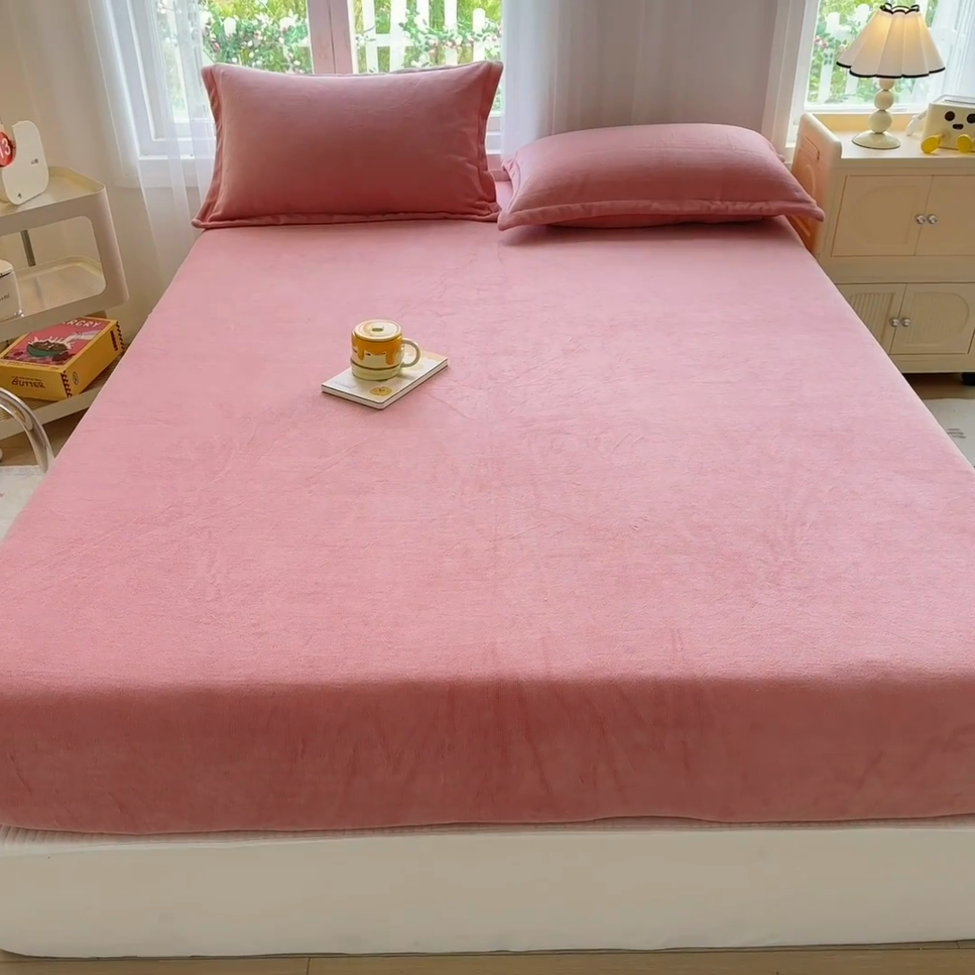 91家纺网 家纺一手货源 找家纺 家贝爱 2024新款加厚保暖牛奶绒床笠 纯色豆沙