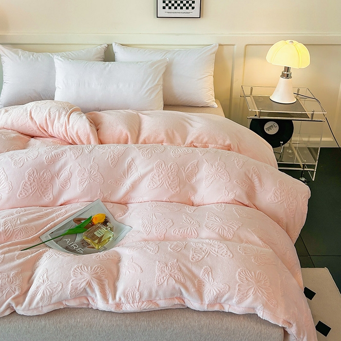 91家纺网 家纺一手货源 找家纺 （总）睡棉坊 2024新款高克重剪花牛奶绒可拆洗冬被被子被芯