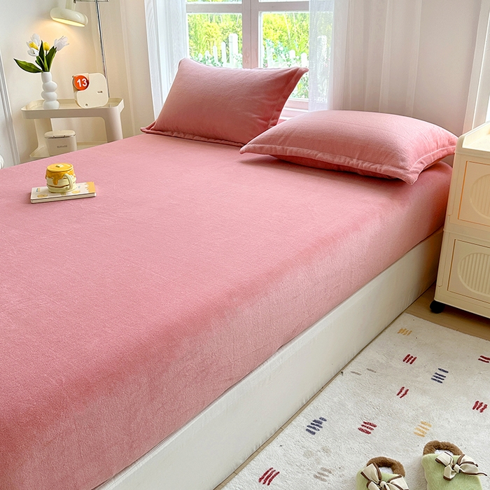 91家纺网 家纺一手货源 找家纺 家贝爱 2024新款加厚保暖牛奶绒床笠 纯色豆沙