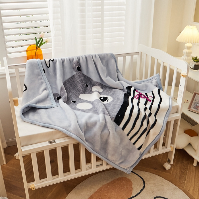 91家纺网 家纺一手货源 找家纺 凯轩毛毛毯毯子网销专供 2024新款舒适亲肤加大加厚儿童云毛毯毯子 盼盼  灰