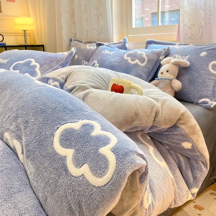 91家纺网 家纺一手货源 找家纺 川悦生活 2024新款雪花绒印花单被套系列-夜景 奶味云朵