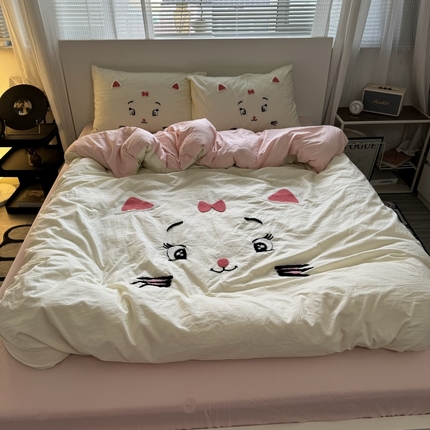 91家纺网 家纺一手货源 找家纺 （总）奈颜 2024新款爆款超柔水洗棉大板毛巾绣四件套学生宿舍三件套