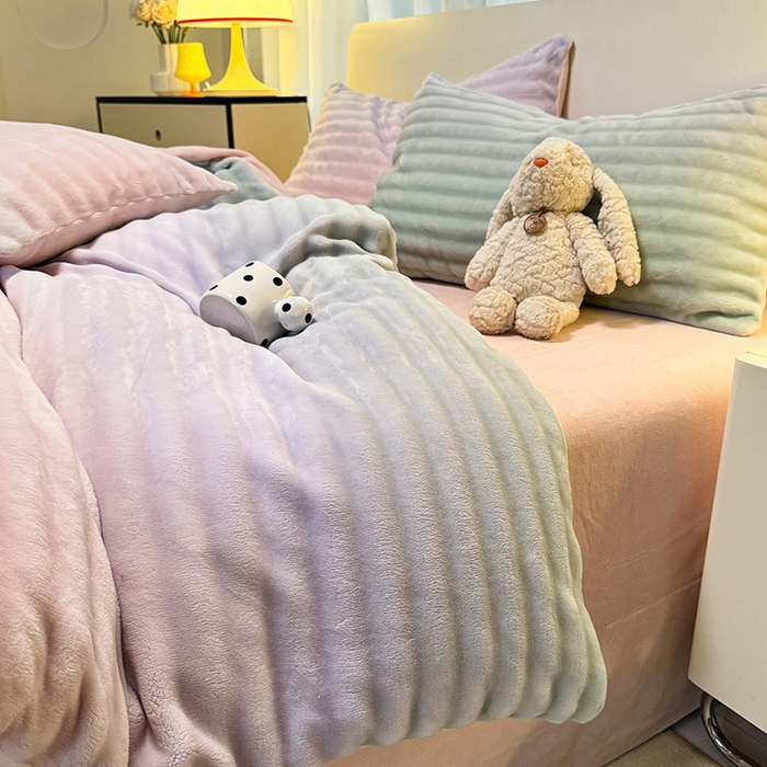 91家纺网 家纺一手货源 找家纺 大麦家纺 2024新款牛奶绒渐变泡泡四件套 渐变-绿茵