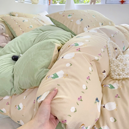 91家纺网 家纺一手货源 找家纺 （总）盛馨家纺 2024秋冬棉加绒13372全棉宝宝绒牛奶绒床单床笠保暖绒四件套