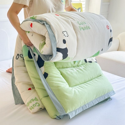 91家纺网 家纺一手货源 找家纺 八方汇（一户被芯生活馆） 2024新款全棉亲肤舒适卡通冬被子被芯 熊猫乐园