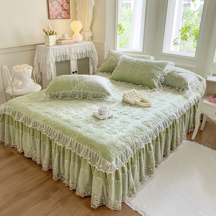 91家纺网 家纺一手货源 找家纺 （总）网红馆（ck家纺） 2025新款加厚保暖高克重牛奶绒蕾丝花边床裙款恬星系列床裙三件套