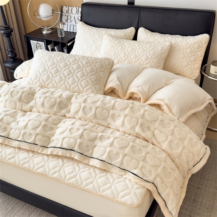 91家纺网 家纺一手货源 找家纺 2024新款A类针织绒床笠款四件套 典雅白