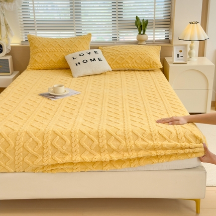 91家纺网 家纺一手货源 找家纺 （总）希廷顿 2024新款柔暖立体剪花塔芙绒床笠