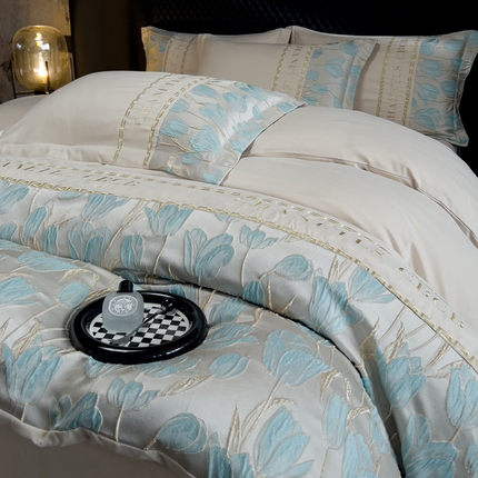 91家纺网 家纺一手货源 找家纺 （总）七夜居 2025新款高精密立体浮雕刺绣提花四件套礼盒装