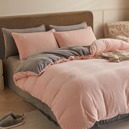 澳梵家居 2024新款牛奶绒素色双拼四件套--【暖茶系列】 暖茶-温柔粉