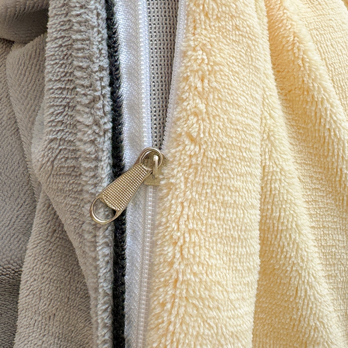 91家纺网 家纺一手货源 找家纺 全季家居 2024新款A类良品纯色双拼牛奶绒高克重加厚保暖四件套 米黄+浅灰