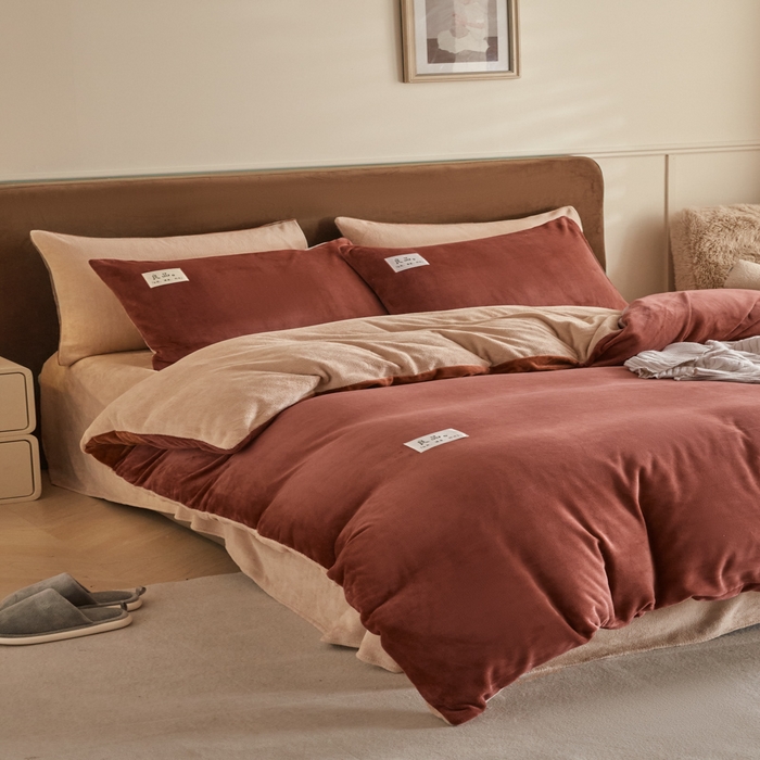 91家纺网 家纺一手货源 找家纺 （总）澳梵家居 2024新款牛奶绒素色双拼四件套--【暖茶系列】