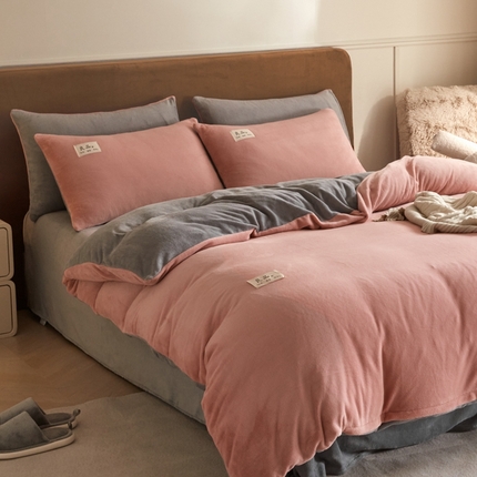 澳梵家居 2024新款牛奶绒素色双拼四件套--【暖茶系列】 暖茶-豆沙