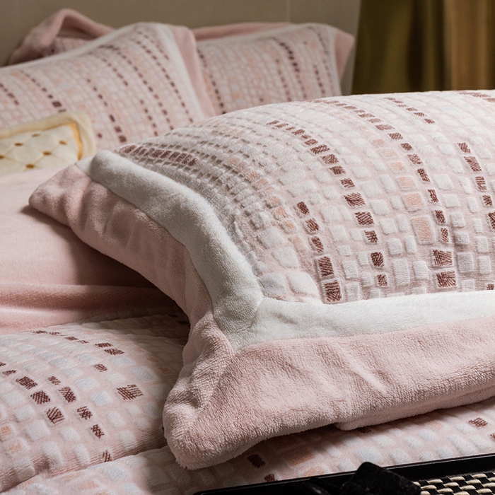 91家纺网 家纺一手货源 找家纺 （总）瑞雪家居 2025新款230g全消光牛奶绒四件套-慕禾