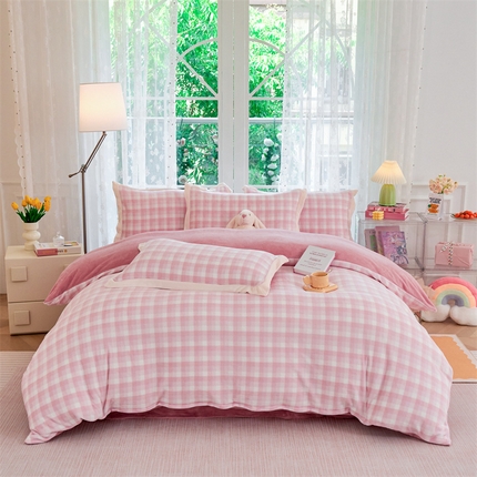 91家纺网 家纺一手货源 找家纺 （总）大米家居 2024新款印花牛奶绒四件套-马卡龙糖果