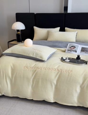 91家纺网 家纺一手货源 找家纺 澳梵家居 2024新款牛奶绒刺绣四件套--【山岚系列】 柠檬黄