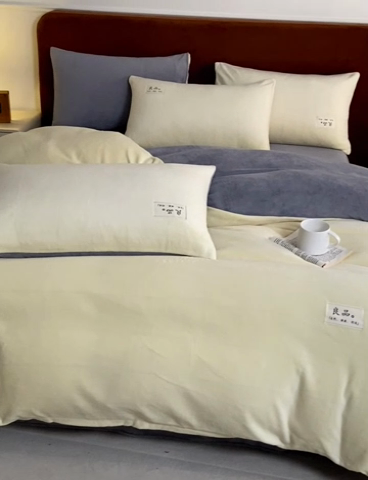 91家纺网 家纺一手货源 找家纺 澳梵家居 2024新款牛奶绒素色双拼四件套--【暖茶系列】 暖茶-柠檬黄