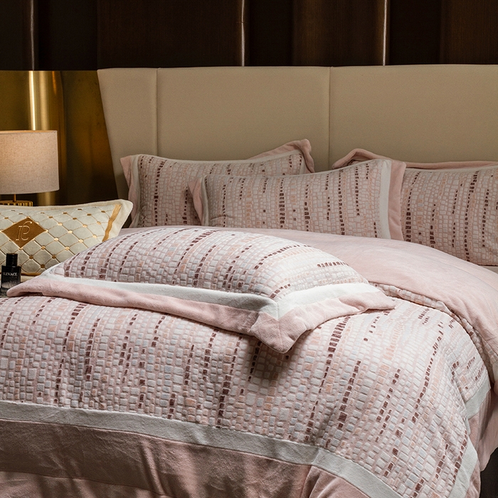 91家纺网 家纺一手货源 找家纺 （总）瑞雪家居 2025新款230g全消光牛奶绒四件套-慕禾