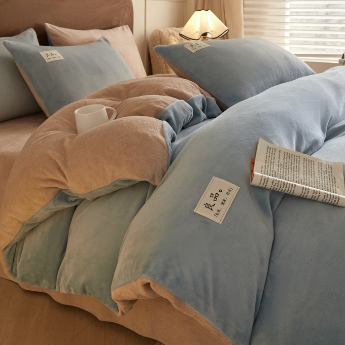 91家纺网 家纺一手货源 找家纺 澳梵家居 2024新款牛奶绒素色双拼四件套--【暖茶系列】 暖茶-香椰可可