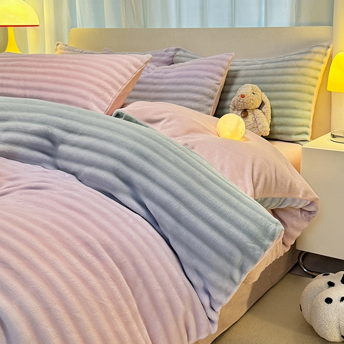 91家纺网 家纺一手货源 找家纺 大麦家纺 2024新款牛奶绒渐变泡泡四件套 渐变-绿茵