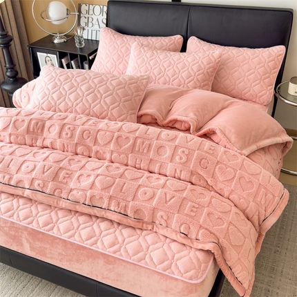 91家纺网 家纺一手货源 找家纺 （总）2024新款A类针织绒床笠款四件套