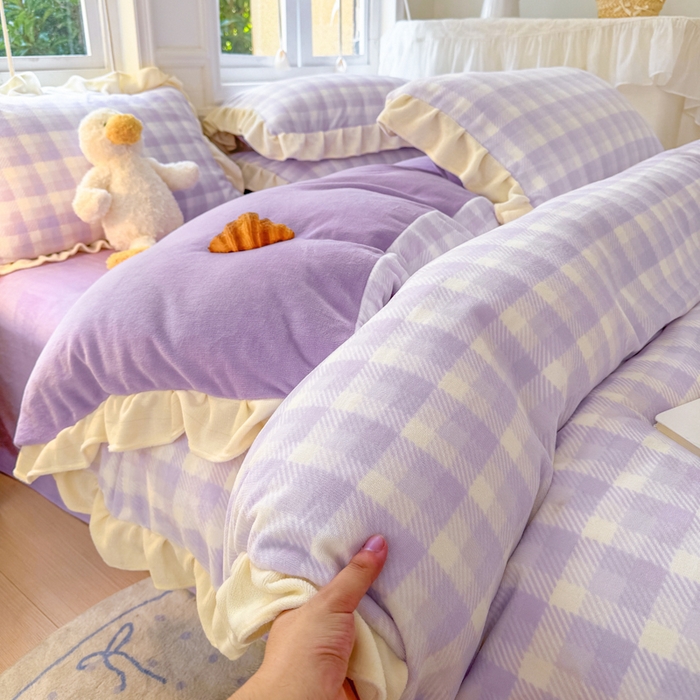 91家纺网 家纺一手货源 找家纺 2024新款高克重韩版牛奶绒四件套-奶油格子系列 奶油紫格