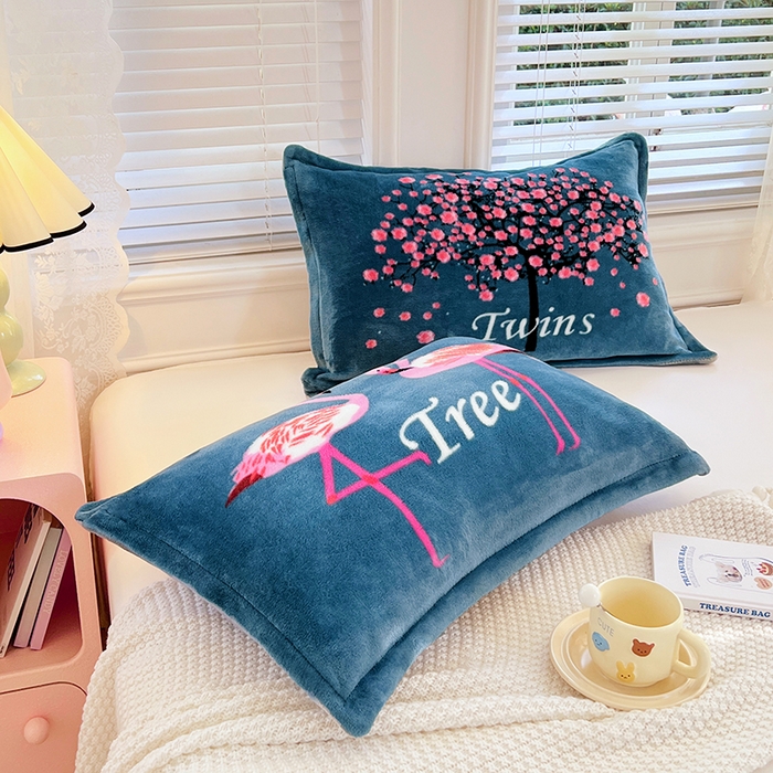 91家纺网 家纺一手货源 找家纺 梦舒羽 2025新款冬季法莱绒枕套牛奶绒枕头套单人宿舍珊瑚绒枕芯套 玫瑰恋人