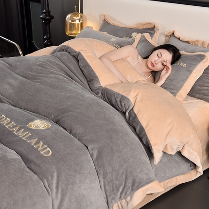 91家纺网 家纺一手货源 找家纺 （总）兄弟坊 2025新款纯色牛奶绒宽边刺绣四件套-梦想