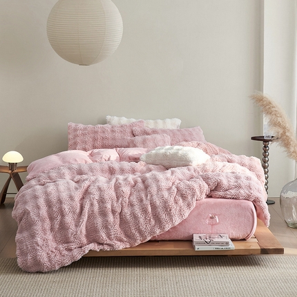 简纯主义 2025新款托卡獭兔绒四件套-风格一 托卡-西柚粉