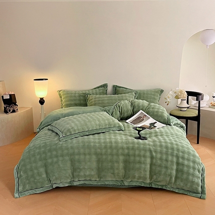 91家纺网 家纺一手货源 找家纺 欧邦 新款A类泡泡绒牛奶绒单被套夹棉床盖单品可组合 泡泡柳绿