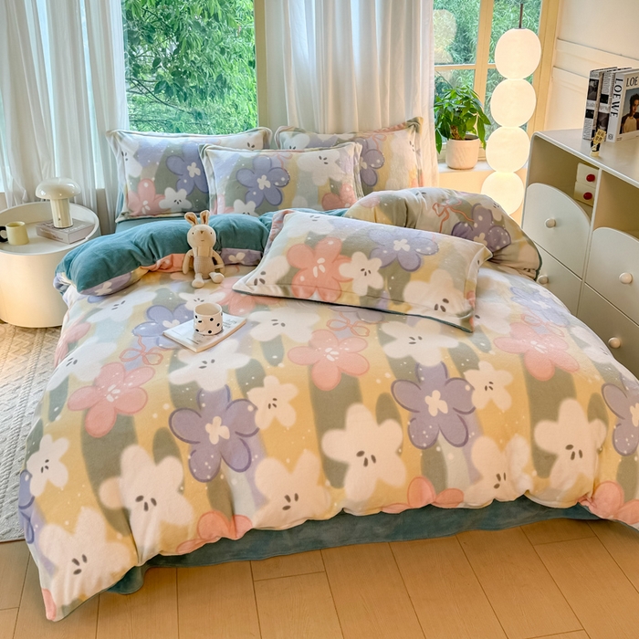 91家纺网 家纺一手货源 找家纺 富之航家纺 2024新款高克重小清新牛奶绒四件套 春日妮彩