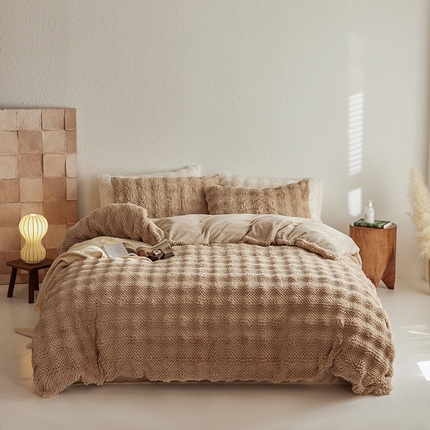 91家纺网 家纺一手货源 找家纺 简纯主义 2025新款托卡獭兔绒四件套-风格二 托卡-暖咖