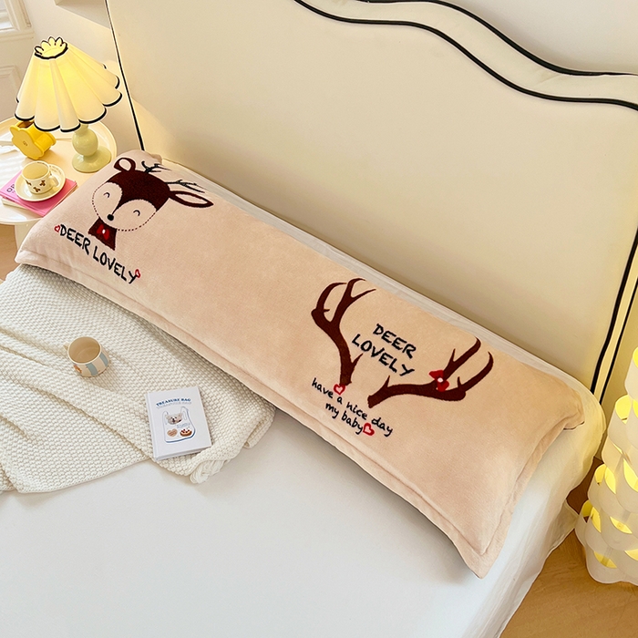 91家纺网 家纺一手货源 找家纺 梦舒羽 2025新款冬季法莱绒枕套牛奶绒1.5m枕头套双人珊瑚绒枕芯套 快乐麋鹿